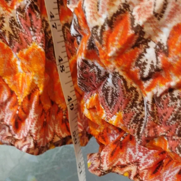 Elegant Orange Patterned Maxi Dress - Picture 11 of 12